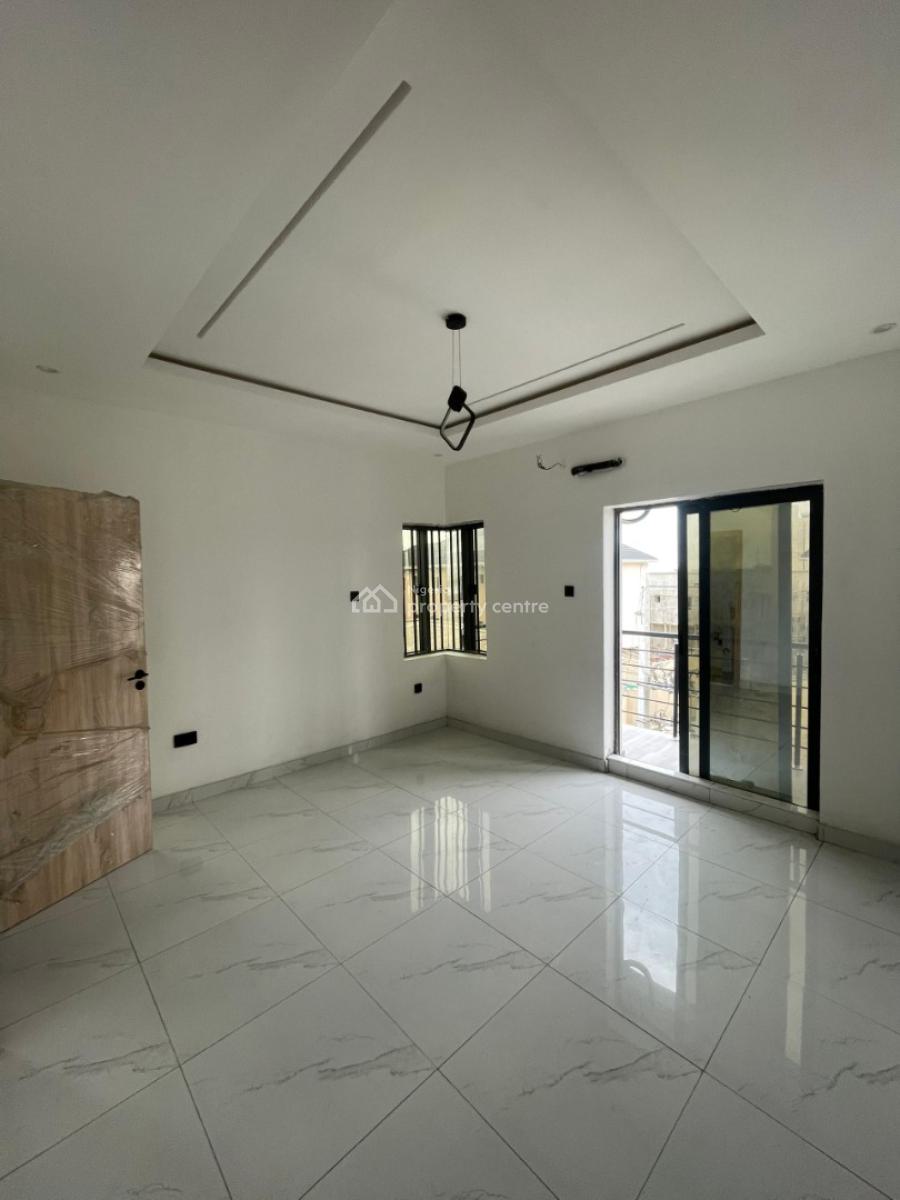 2 Bedroom Flat, Off Domino Pizza, Ologolo, Lekki, Lagos, Flat / Apartment for Rent