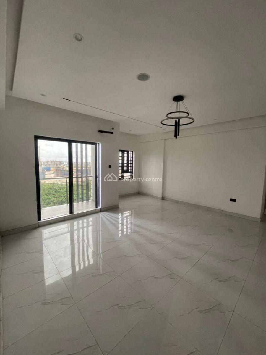 2 Bedroom Flat, Off Domino Pizza, Ologolo, Lekki, Lagos, Flat / Apartment for Rent
