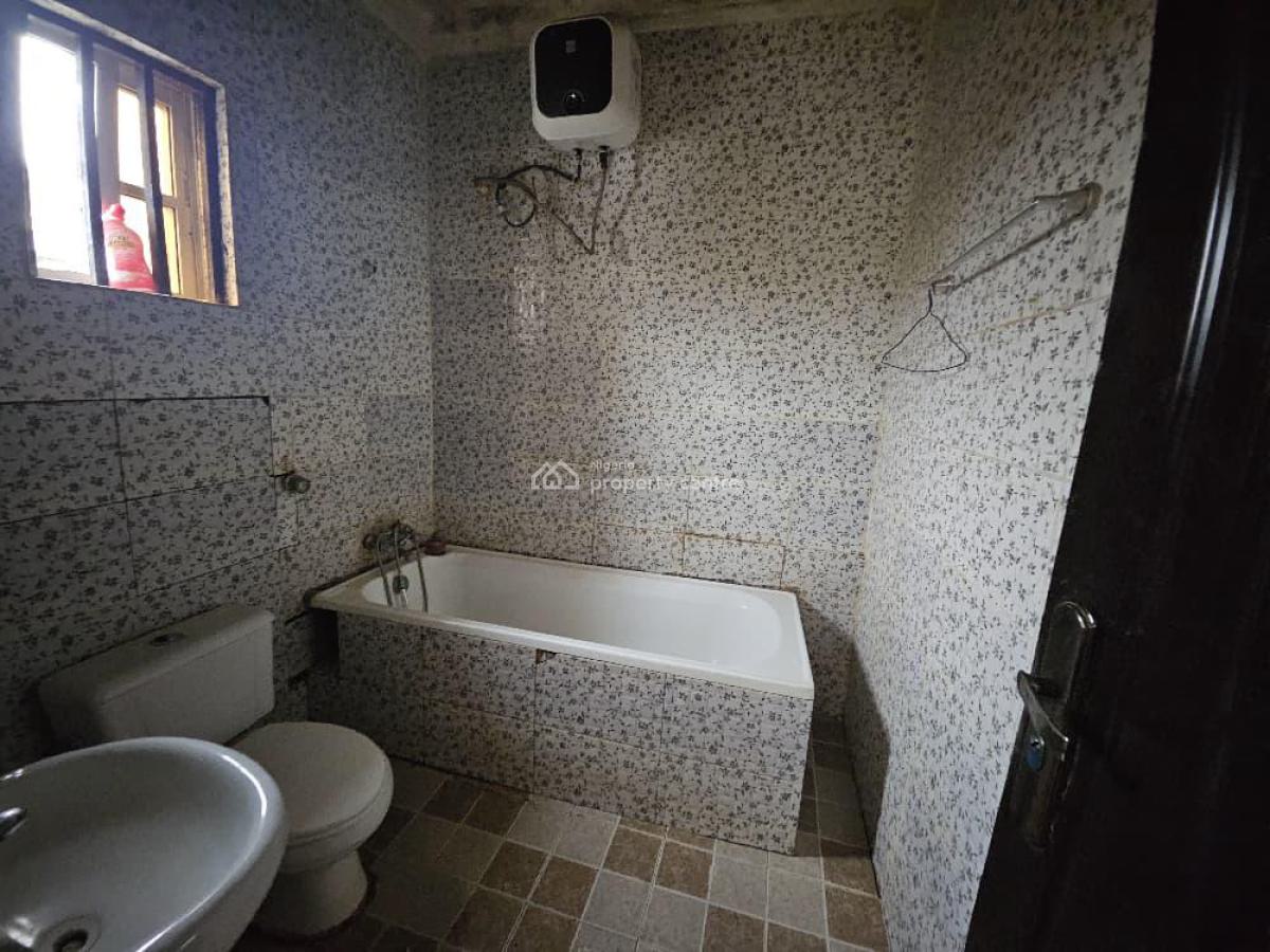 Very Spacious 3 Bedroom Flat, Emerald Flower City Estate, Lokogoma District, Abuja, Flat / Apartment for Rent