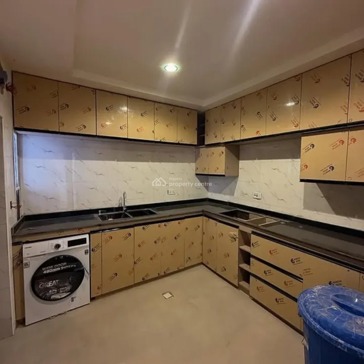 3 Bedroom Apartment, Wuye, Abuja, Flat / Apartment for Sale
