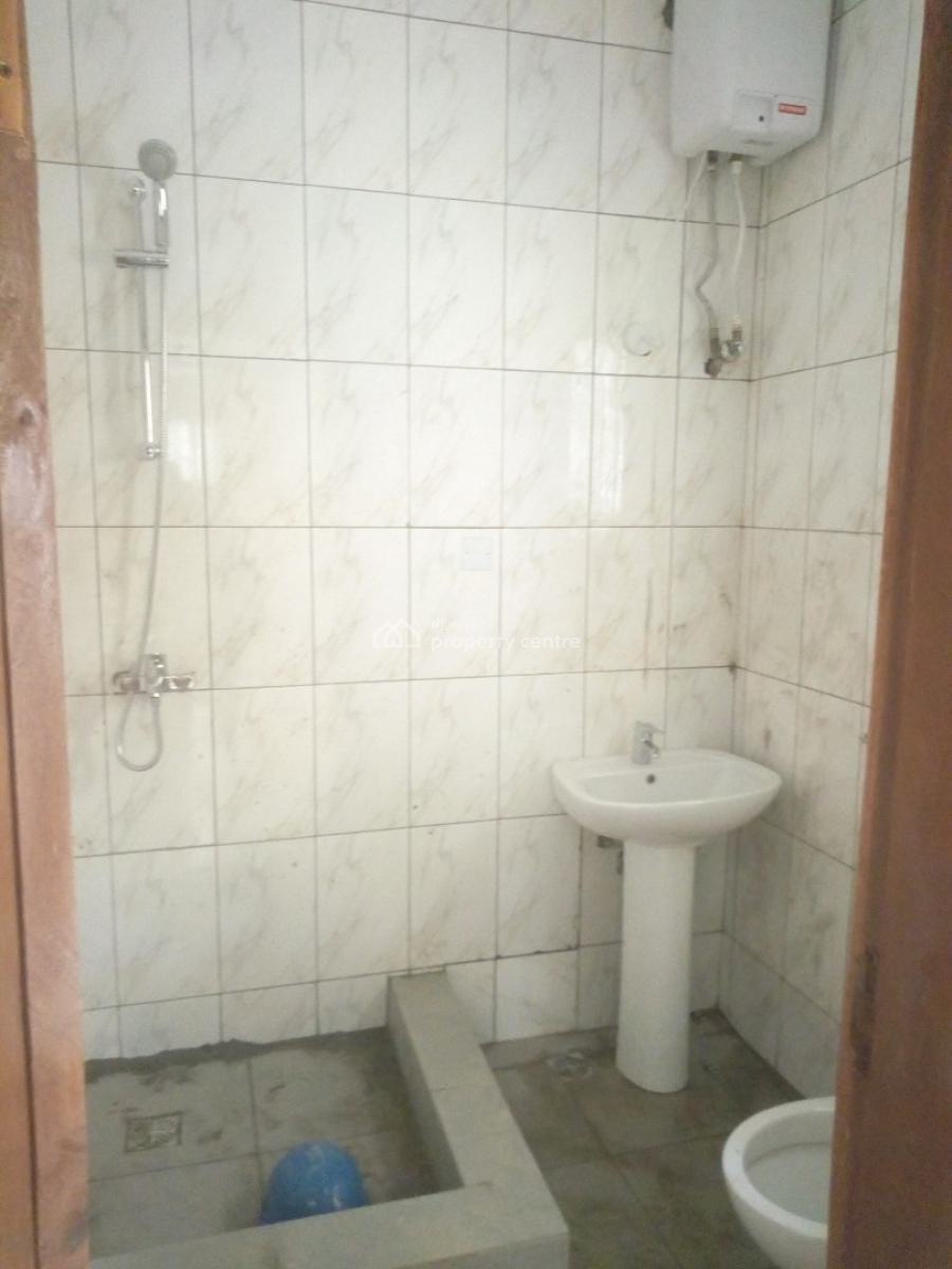 2 Blocks of 10 Flats, Alagomeji, Yaba, Lagos, Block of Flats for Sale