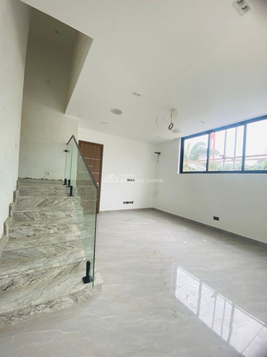 Contemporary Designed Smart 5 Bedroom Semi-detached House with 2 Bed Bq, Old Ikoyi, Ikoyi, Lagos, Semi-detached Duplex for Sale