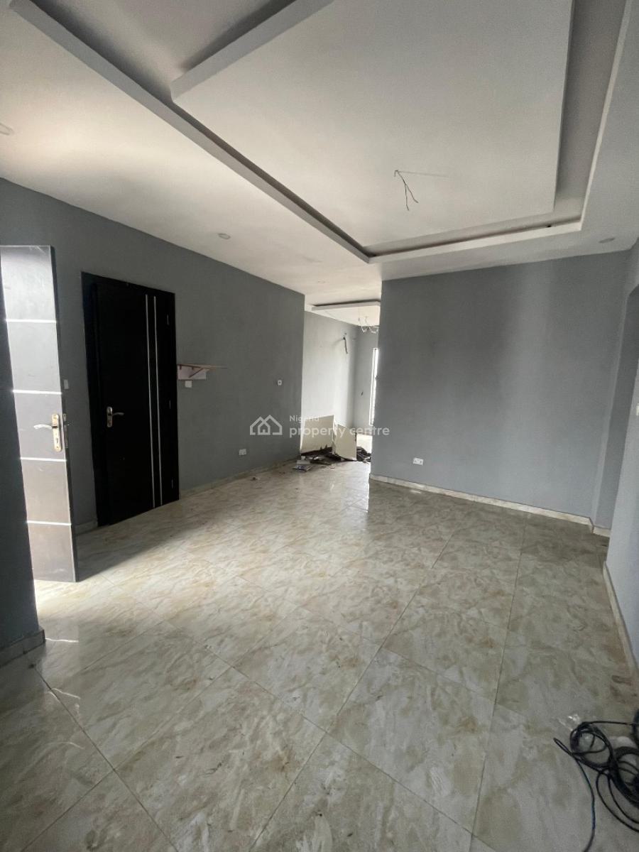 2 Bedroom Flat Available, Ilasan, Lekki, Lagos, Flat / Apartment for Rent