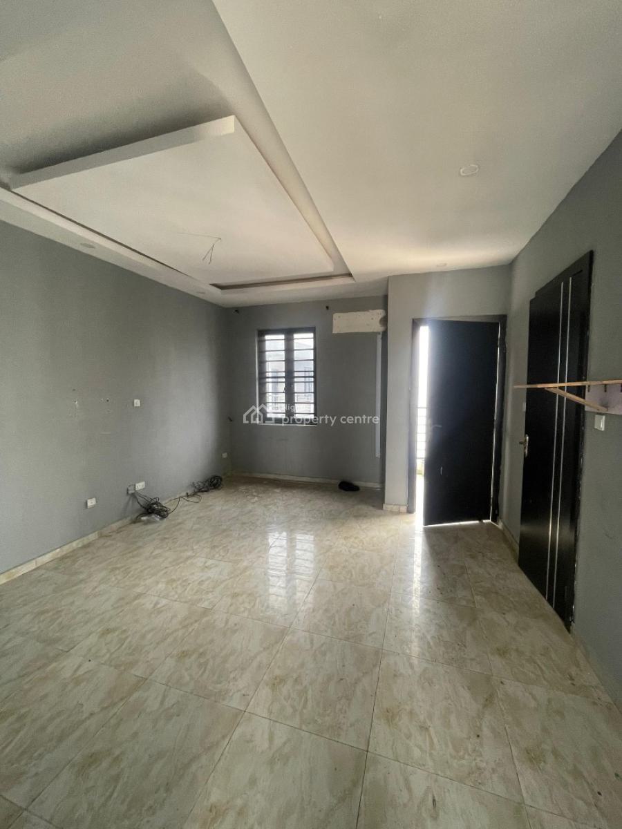2 Bedroom Flat Available, Ilasan, Lekki, Lagos, Flat / Apartment for Rent