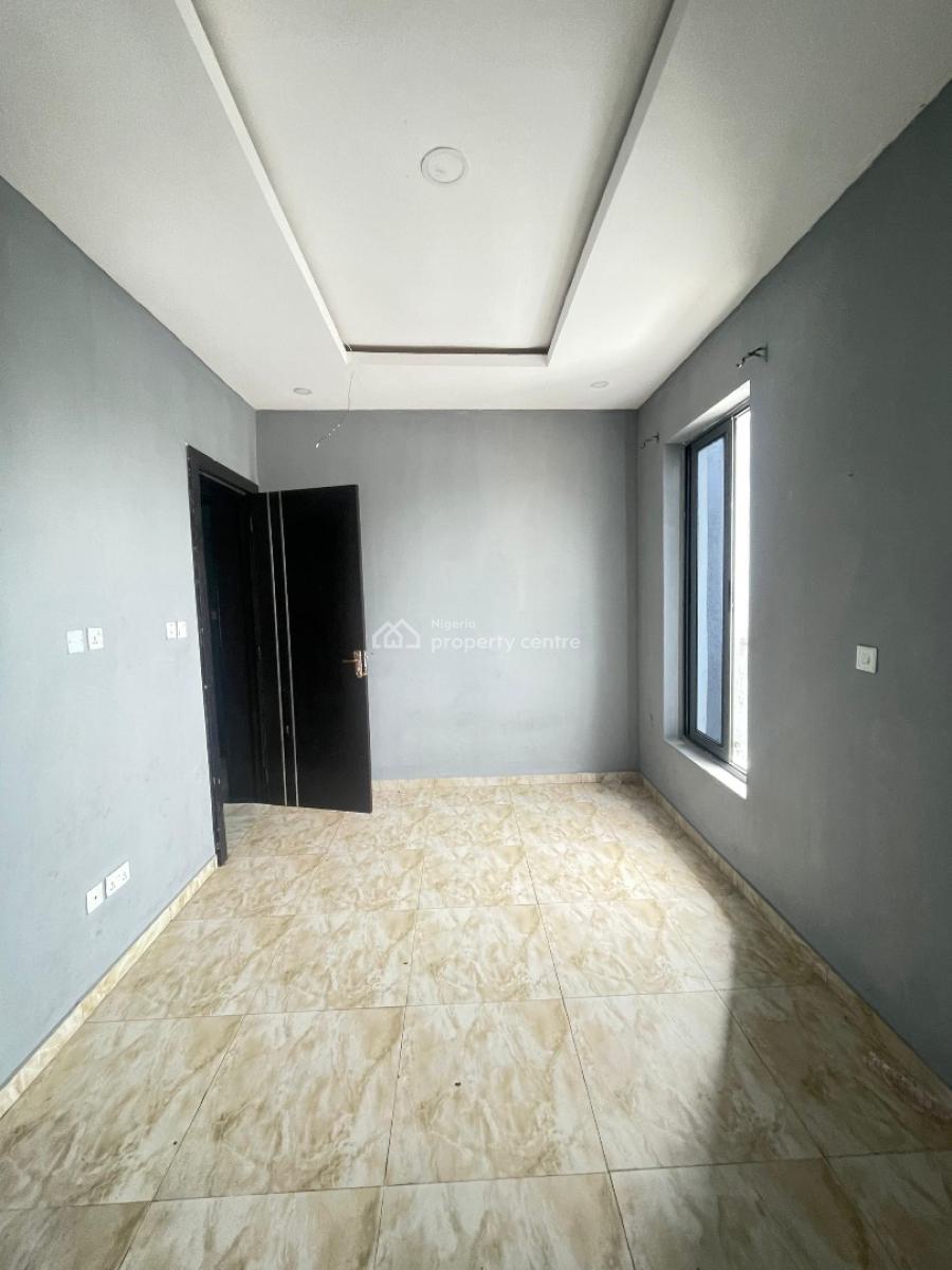 2 Bedroom Flat Available, Ilasan, Lekki, Lagos, Flat / Apartment for Rent