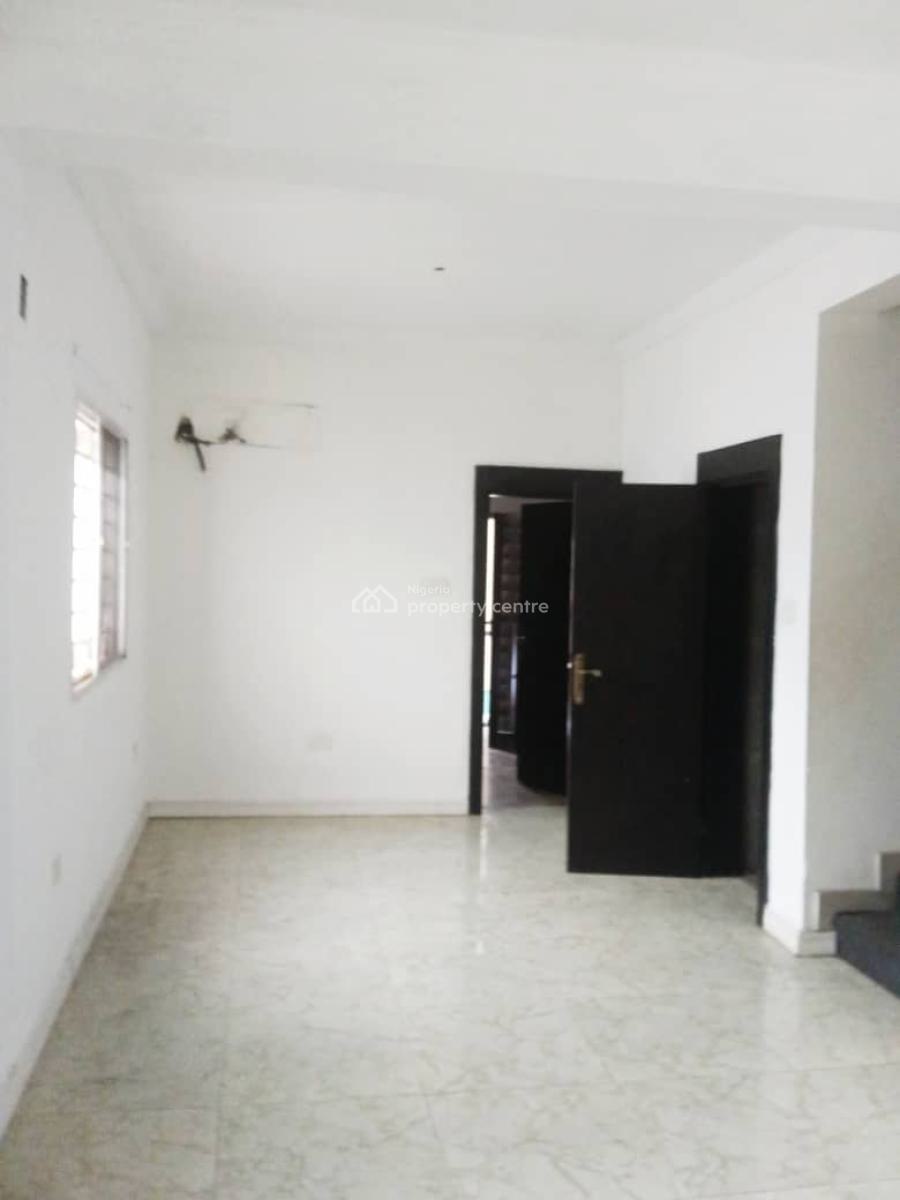 Vacant 4 Bedroom Terrace with a Bq, Nike Art Gallery Road, Lekki Right, Lekki Phase 1, Lekki, Lagos, House for Sale