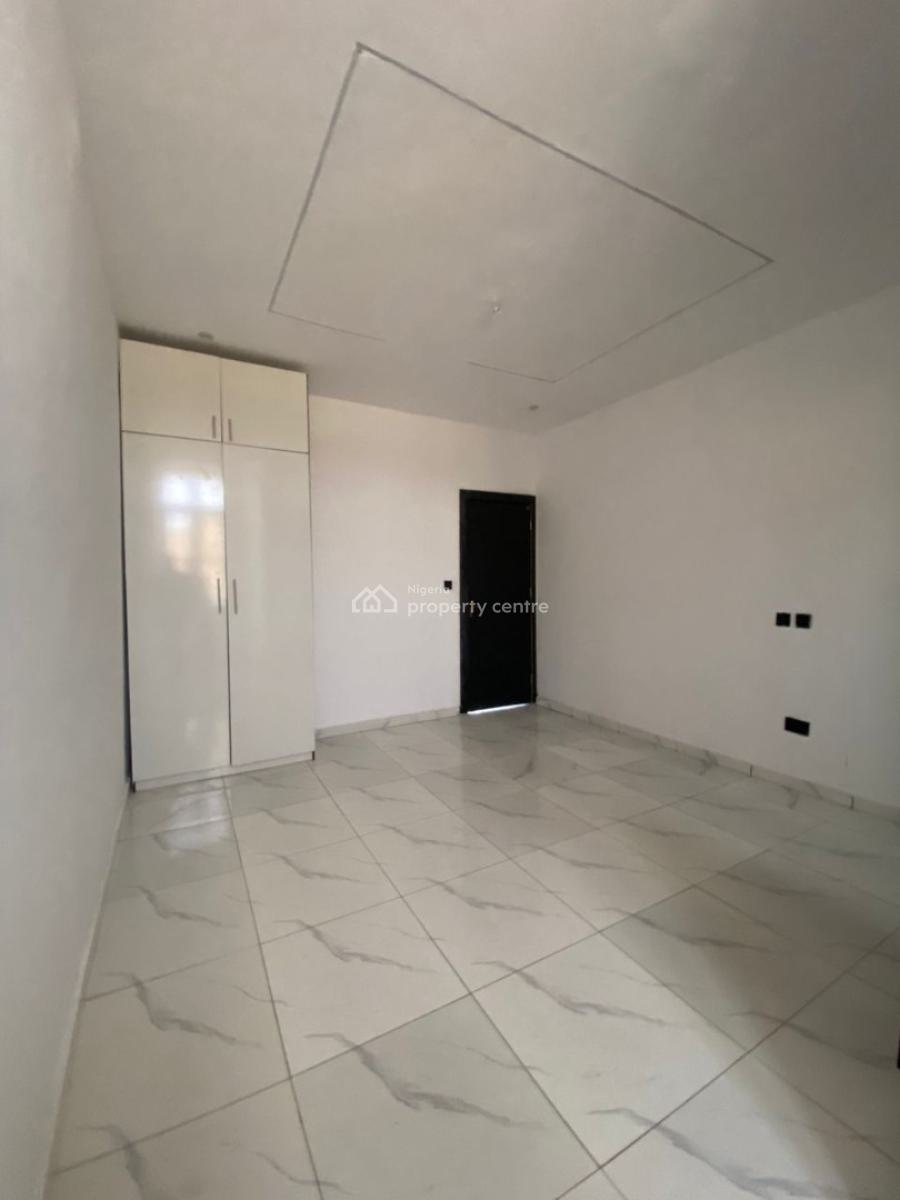 4 Bedroom Fully Detached Duplex with Bq, Ikota Gra, Lekki, Lagos, Detached Duplex for Sale