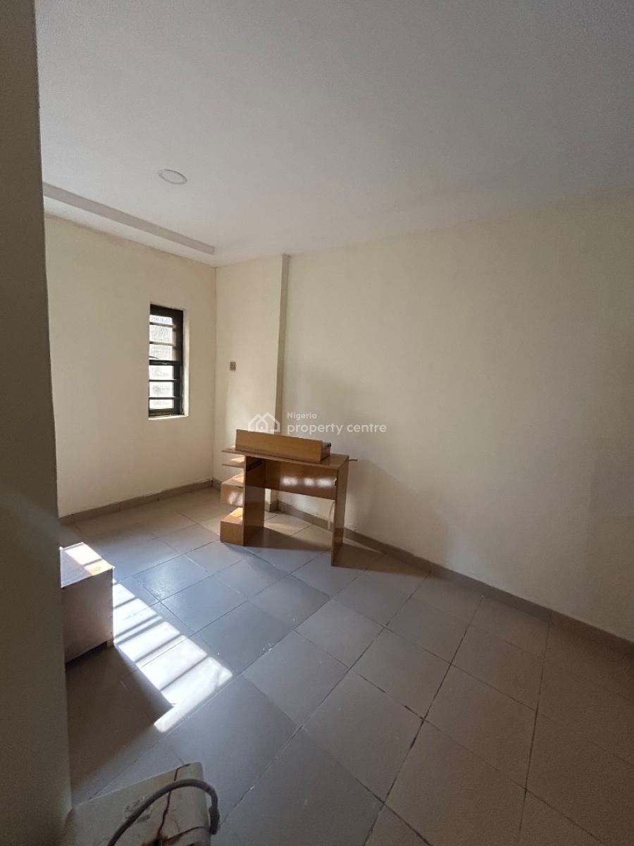 Well Maintained Spacious Mini Flat with Well Crafted Ktichen, Sangotedo, Ajah, Lagos, Mini Flat (room and Parlour) for Rent
