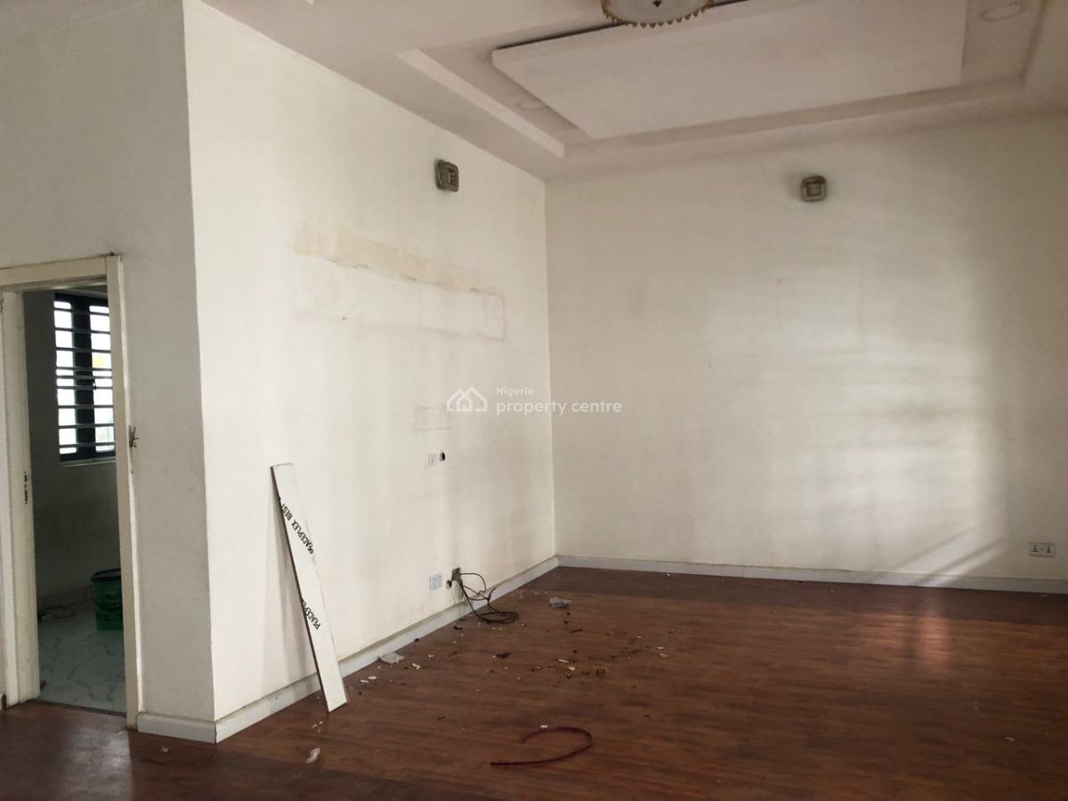 4 Bedroom Terrace, Orchid Road, Lafiaji, Lekki, Lagos, Terraced Duplex for Rent