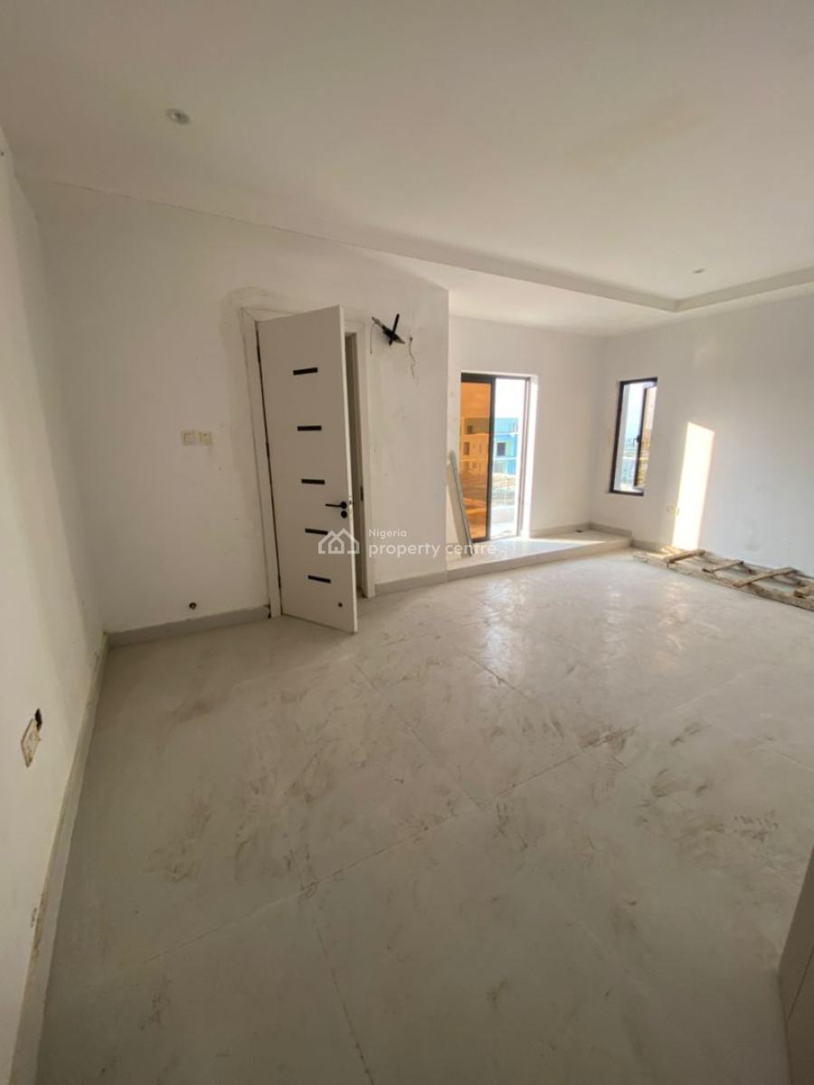 Three Bedroom Penthouse with Bq, Lekki Phase 1, Lekki, Lagos, Flat / Apartment for Sale