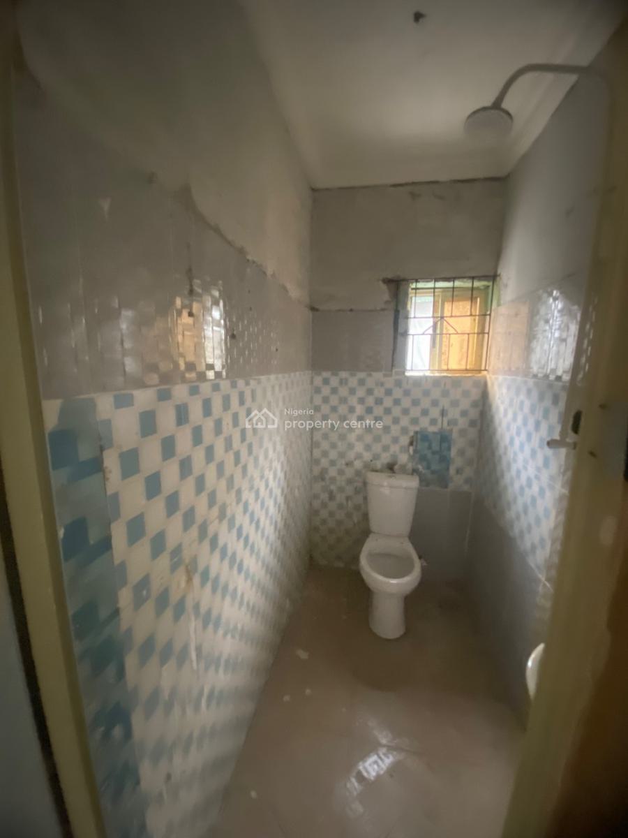 Newly Renovated & Spacious 2-bedroom Apartment, Off Gbagada Phase 2 Gate, Gbagada, Lagos, Flat / Apartment for Rent
