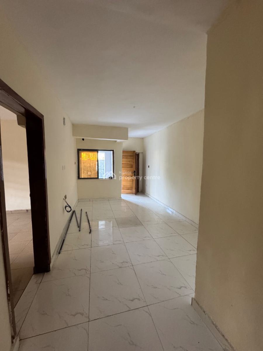 Lovely 2 Bedroom Apartment, Lbs, Sangotedo, Ajah, Lagos, Flat / Apartment for Rent