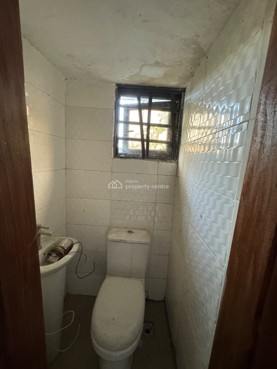 Lovely 2 Bedroom Apartment, Lbs, Sangotedo, Ajah, Lagos, Flat / Apartment for Rent