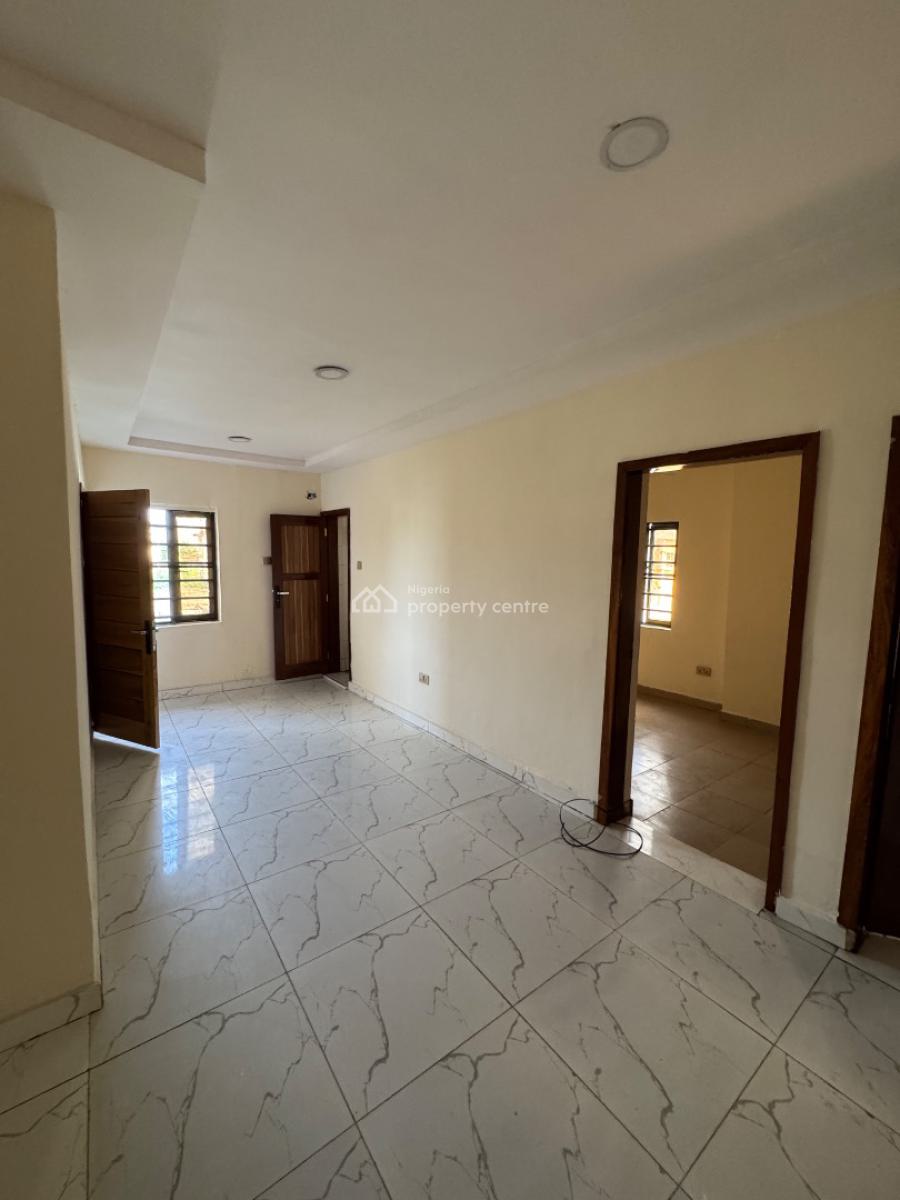 Lovely 2 Bedroom Apartment, Lbs, Sangotedo, Ajah, Lagos, Flat / Apartment for Rent