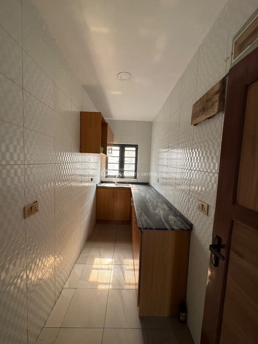 Lovely 2 Bedroom Apartment, Lbs, Sangotedo, Ajah, Lagos, Flat / Apartment for Rent