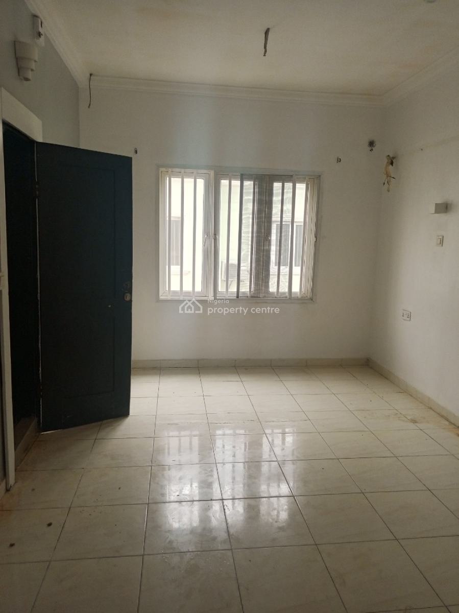 Fully Serviced 4 Bedroom Terrace Secured Estate, Osapa, Lekki, Lagos, Terraced Duplex for Rent