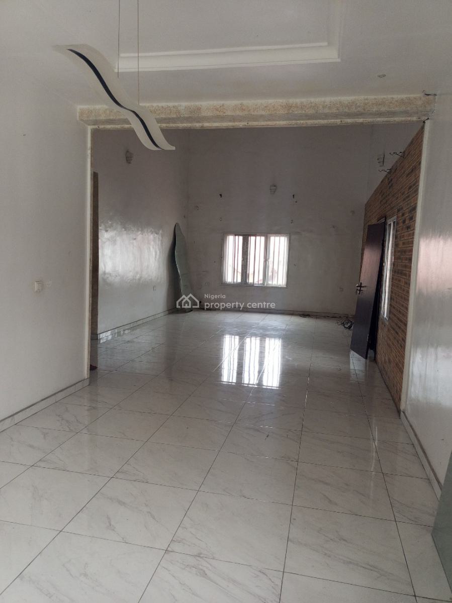 Fully Serviced 4 Bedroom Terrace Secured Estate, Osapa, Lekki, Lagos, Terraced Duplex for Rent
