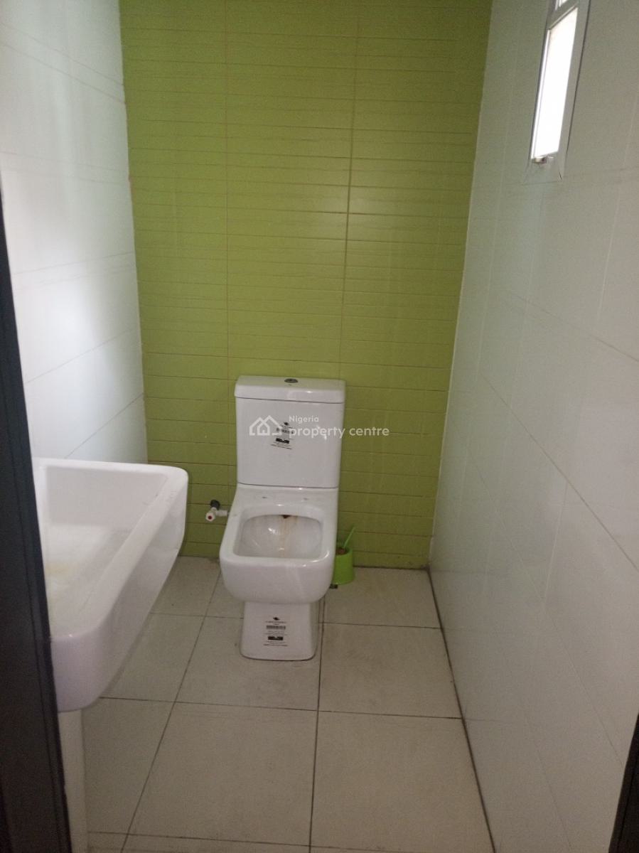 Fully Serviced 4 Bedroom Terrace Secured Estate, Osapa, Lekki, Lagos, Terraced Duplex for Rent