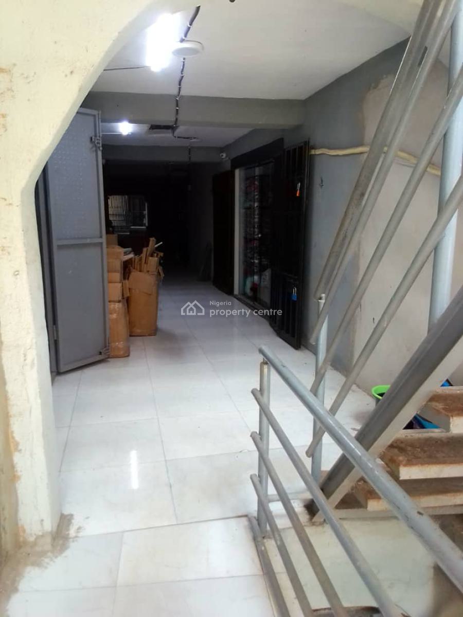 Shopping Complex, Abibu-oki Street, Off Marina, Marina, Lagos Island, Lagos, Plaza / Complex / Mall for Sale