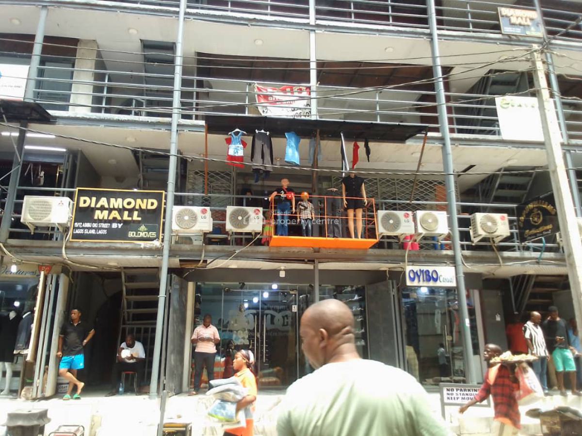 Shopping Complex, Abibu-oki Street, Off Marina, Marina, Lagos Island, Lagos, Plaza / Complex / Mall for Sale