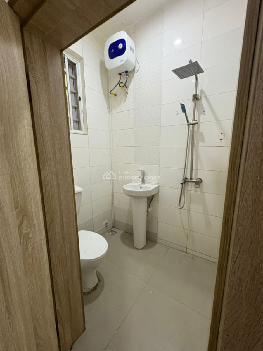 Luxury Self Contained Shared Apartment, Orchid Road, Lekki Phase 2, Lekki, Lagos, Self Contain (single Rooms) for Rent