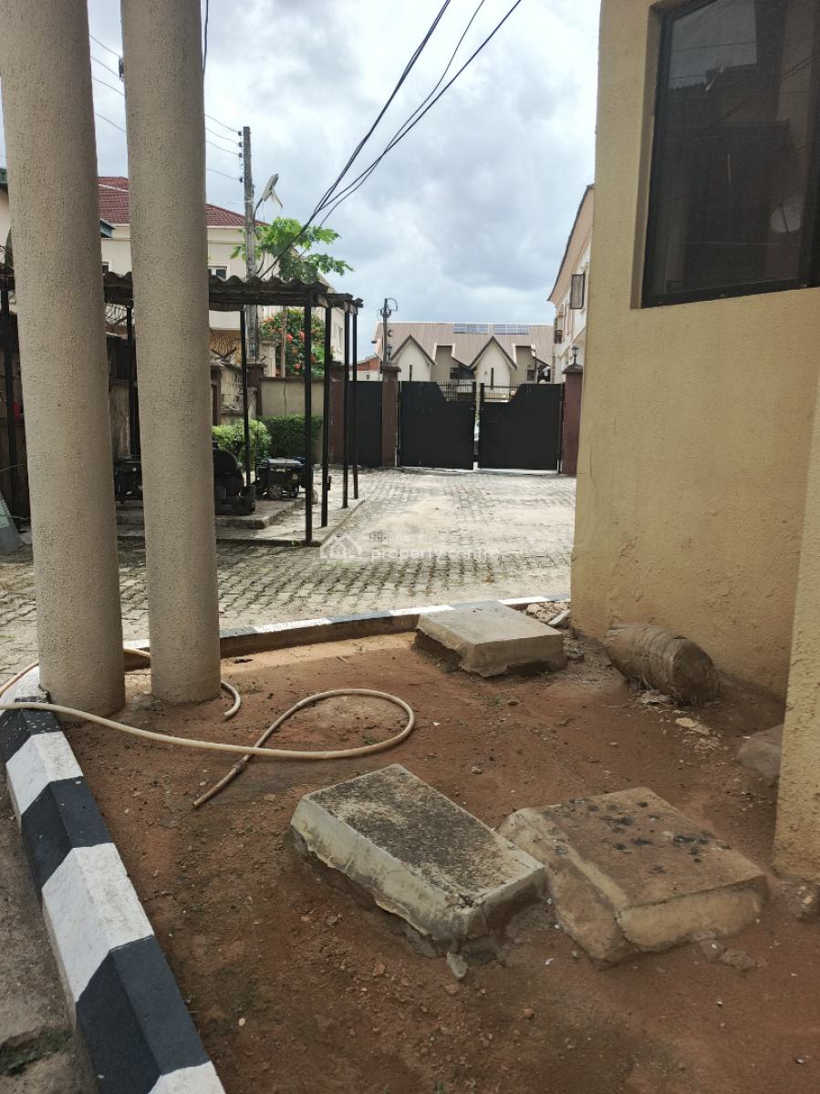 6 Bedroom Semi-detached Duplex, Hls Estate, Gra, Ogudu, Lagos, Semi-detached Duplex for Sale
