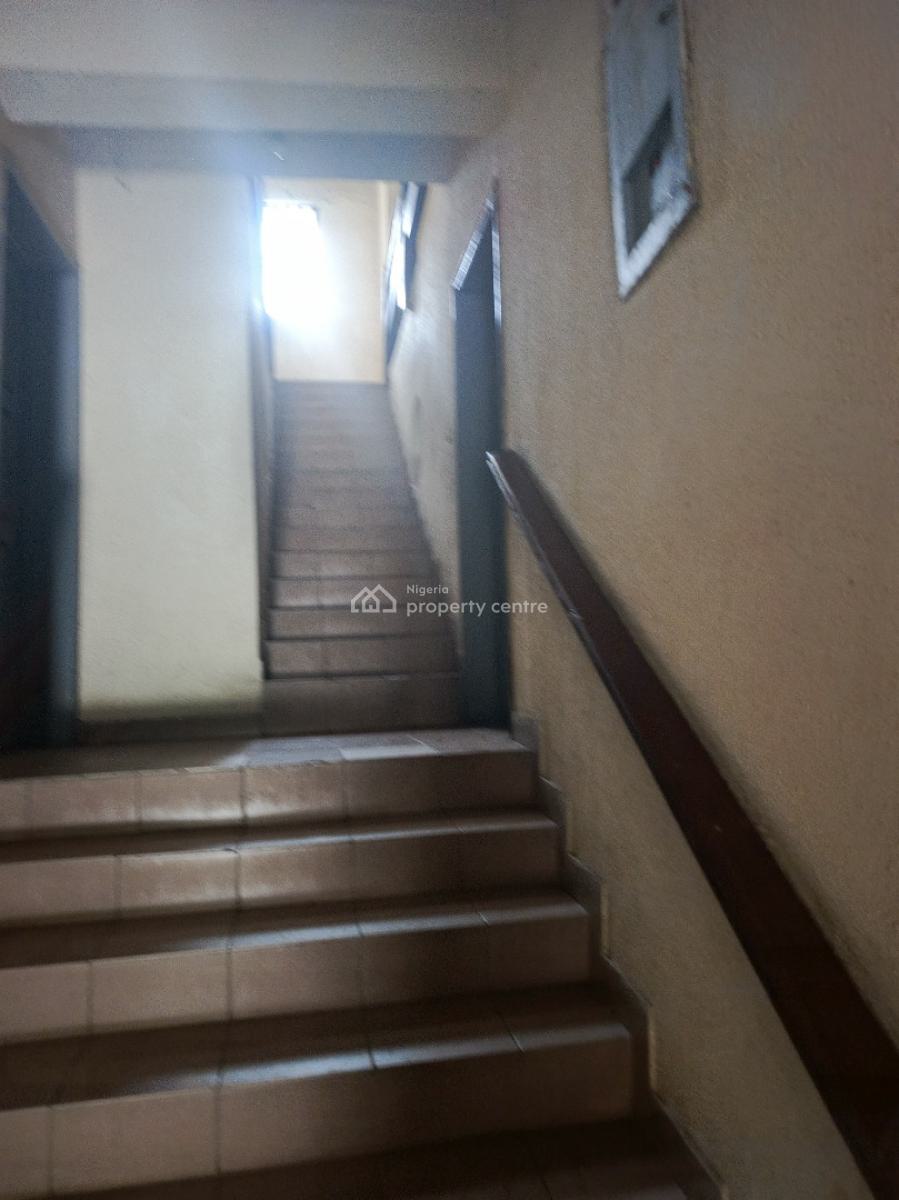 6 Bedroom Semi-detached Duplex, Hls Estate, Gra, Ogudu, Lagos, Semi-detached Duplex for Sale