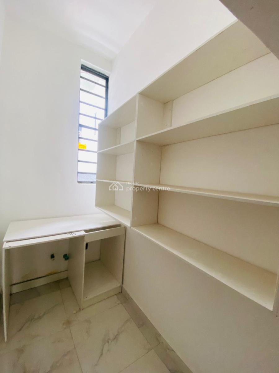 4 Bedroom Terrace Duplex, Ologolo, Lekki, Lagos, Terraced Duplex for Sale