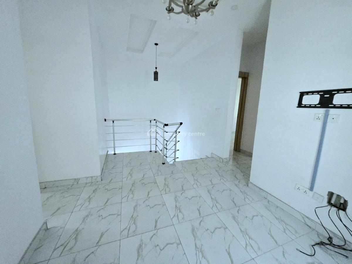 Spacious 4 Bedroom Semi-detached Duplex, Chevron, Lekki, Lagos, Semi-detached Duplex for Rent