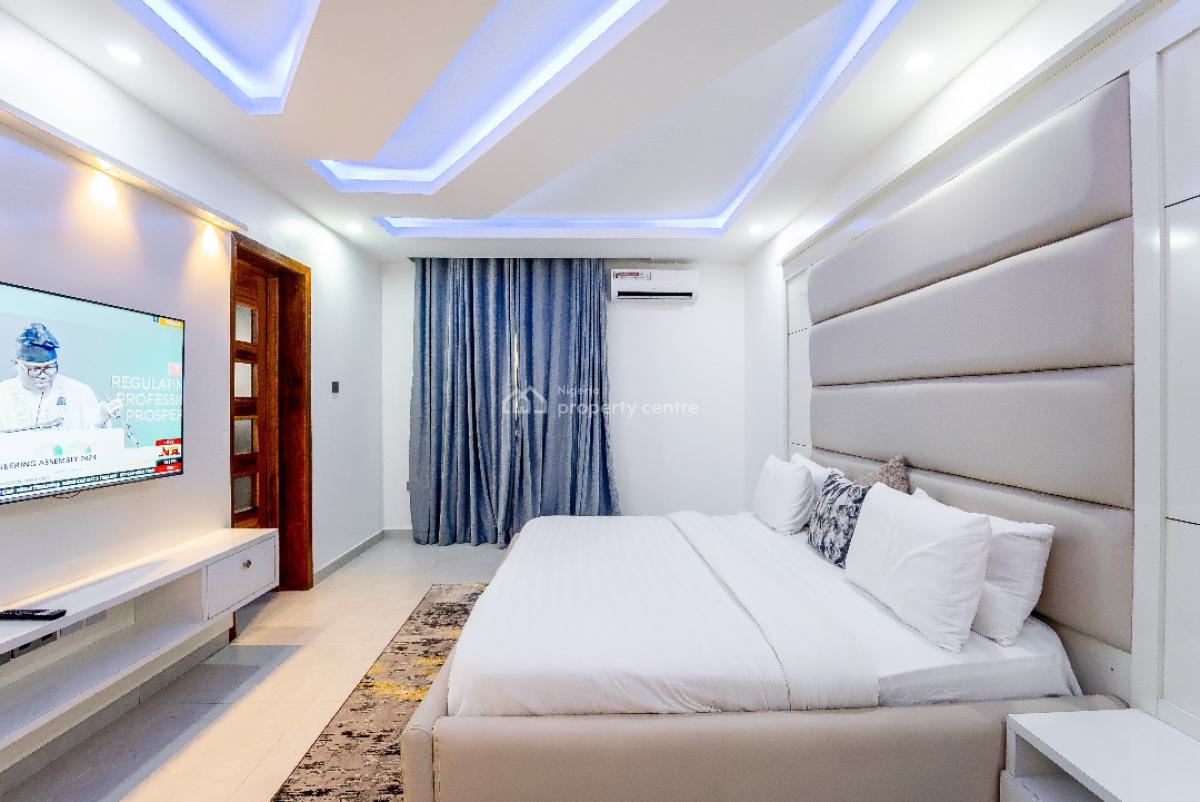 5 Bedroom Duplex, Off Admiralty Road, Lekki Phase 1, Lekki, Lagos, Semi-detached Duplex Short Let