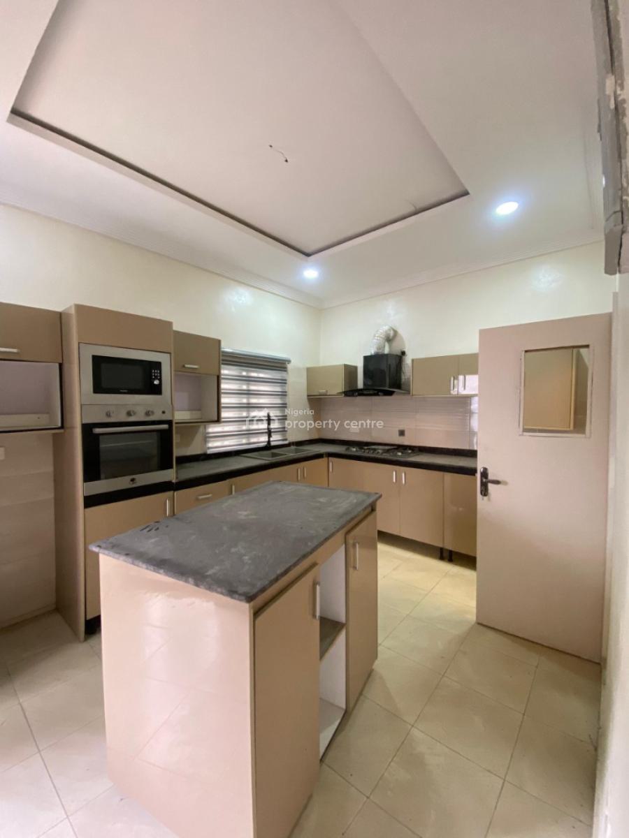4 Bedroom Terrace Duplex with Bq and Furniture, Ologolo, Lekki, Lagos, Terraced Duplex for Sale