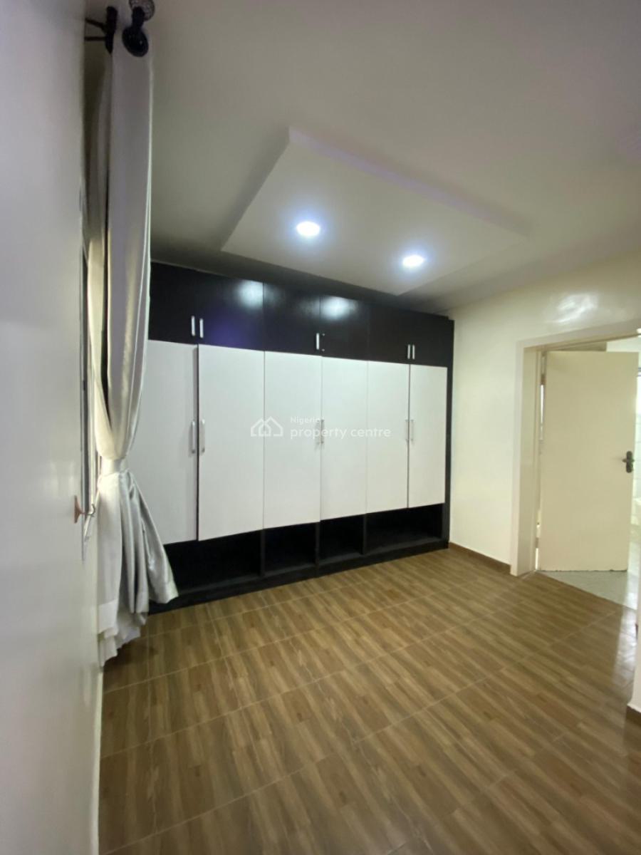 4 Bedroom Terrace Duplex with Bq and Furniture, Ologolo, Lekki, Lagos, Terraced Duplex for Sale