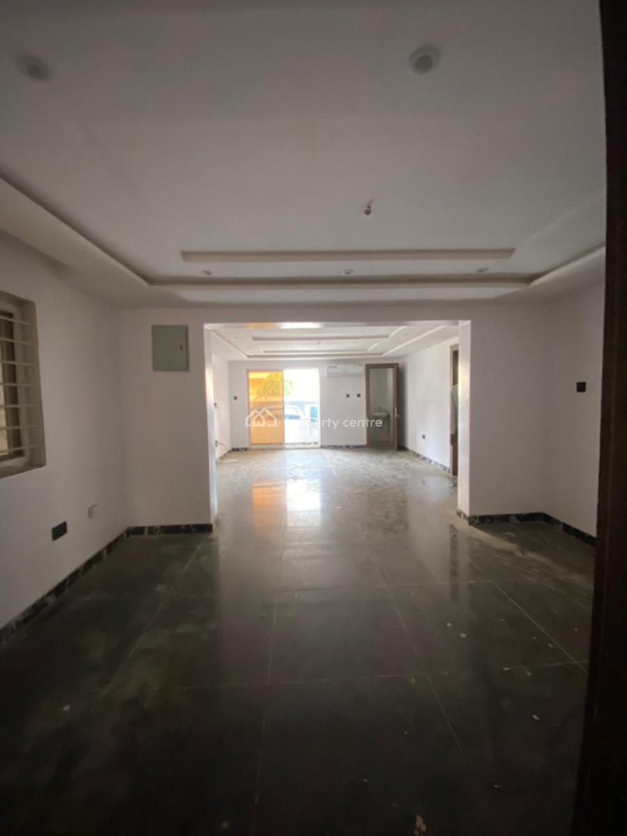 3 Bedroom Flat with Ac and Bq, Lekki Phase 1, Lekki, Lagos, Flat / Apartment for Rent