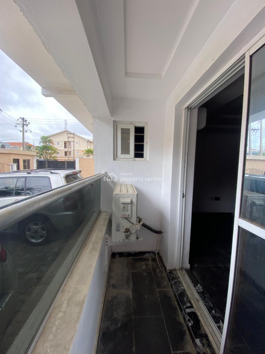 3 Bedroom Flat with Ac and Bq, Lekki Phase 1, Lekki, Lagos, Flat / Apartment for Rent