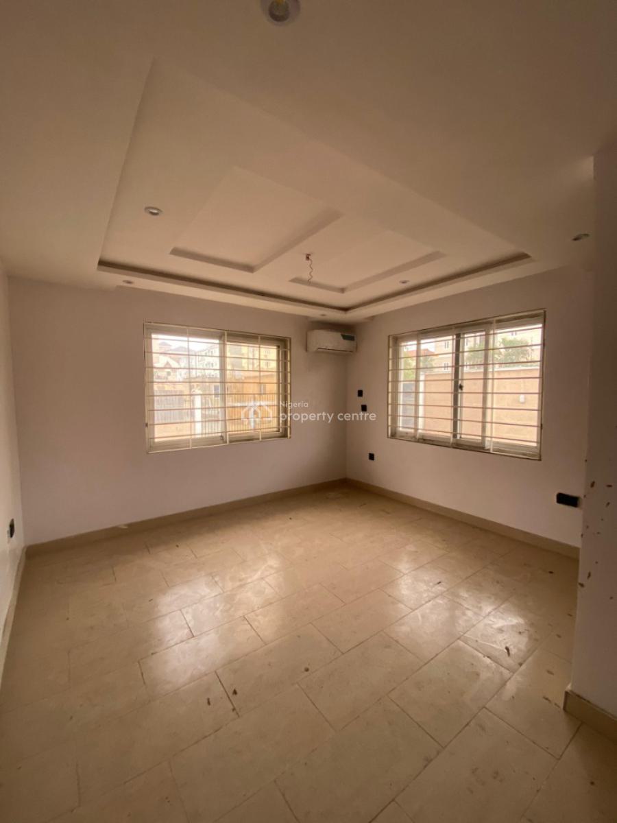 3 Bedroom Flat with Ac and Bq, Lekki Phase 1, Lekki, Lagos, Flat / Apartment for Rent