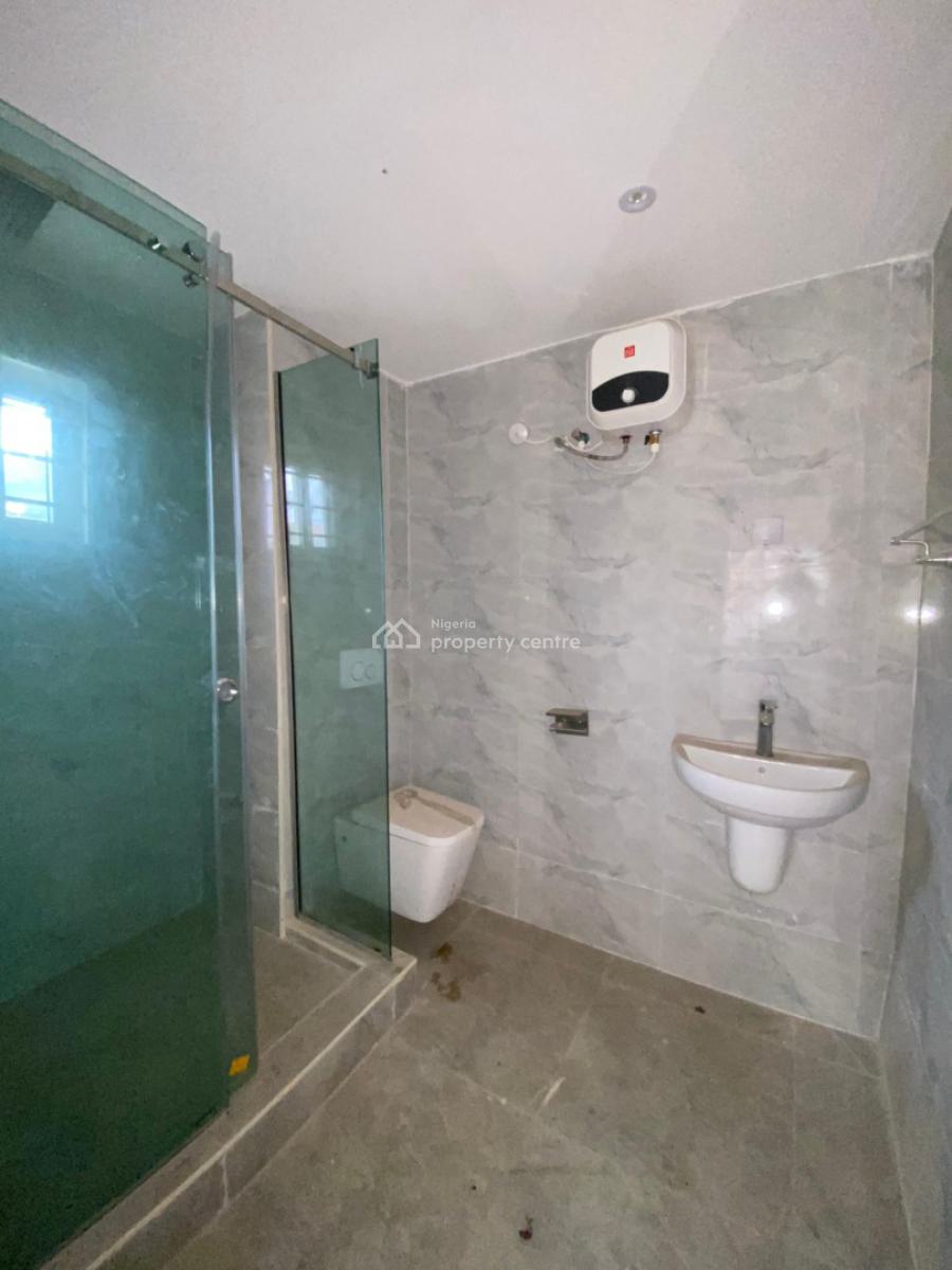 3 Bedroom Flat with Ac and Bq, Lekki Phase 1, Lekki, Lagos, Flat / Apartment for Rent