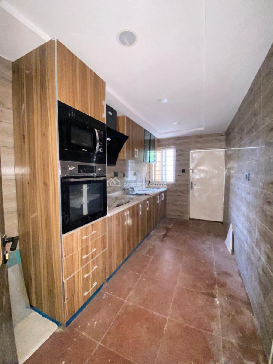 3 Bedroom Flat Apartment, Lekki Phase 1, Lekki, Lagos, Flat / Apartment for Sale