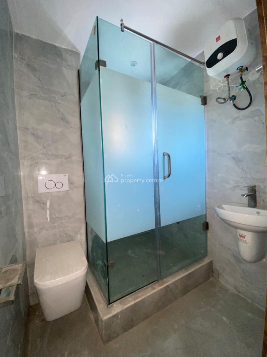 3 Bedroom Flat Apartment, Lekki Phase 1, Lekki, Lagos, Flat / Apartment for Sale