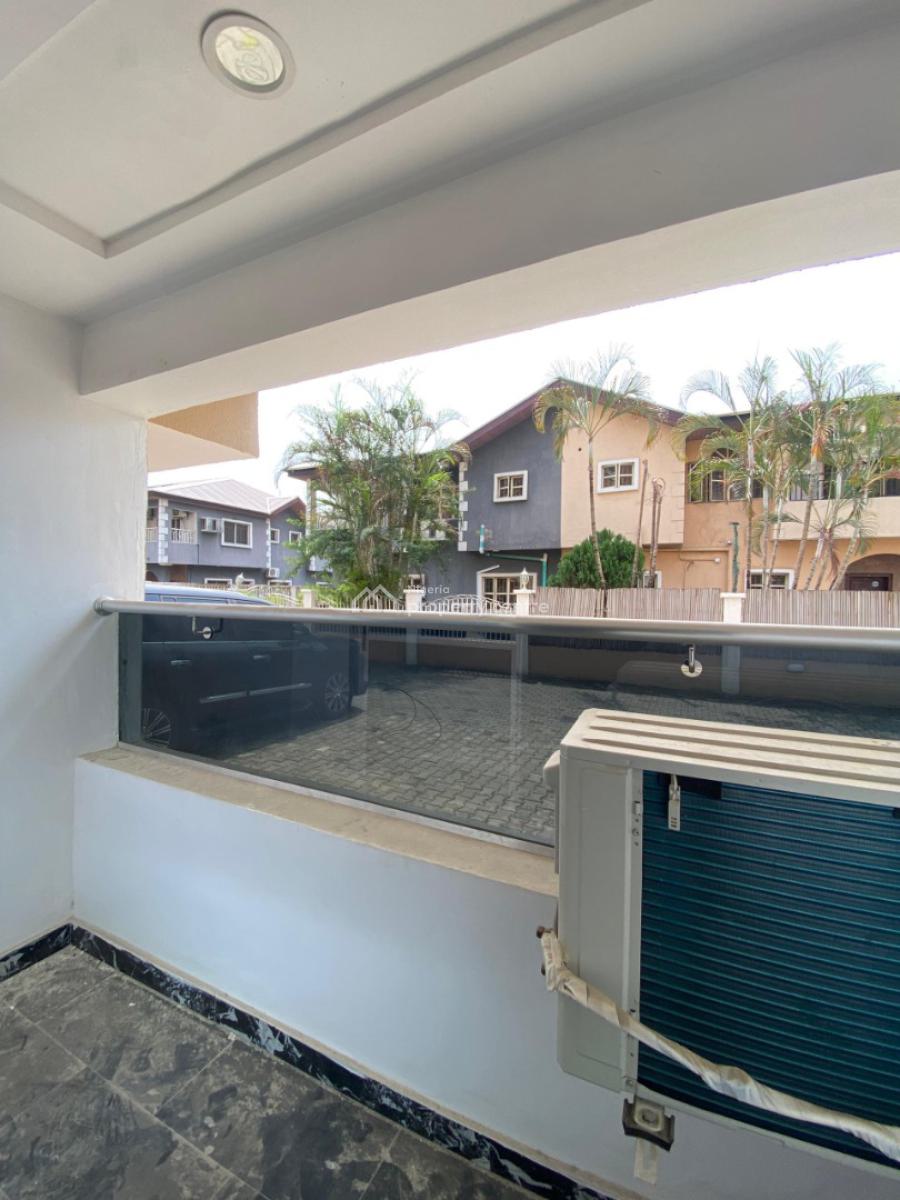 3 Bedroom Flat Apartment, Lekki Phase 1, Lekki, Lagos, Flat / Apartment for Sale