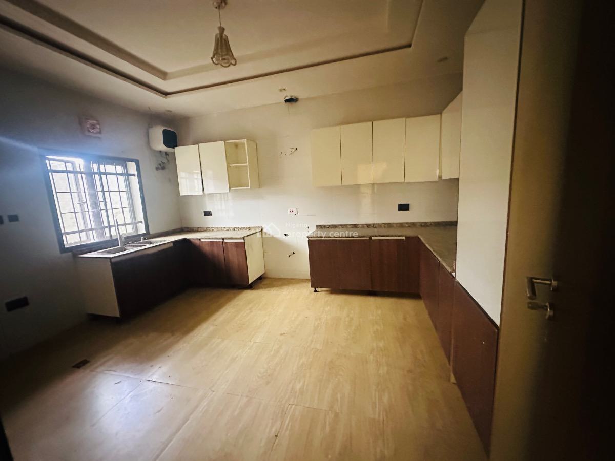 4 Bedroom Detached Duplex with Bq, Guzape District, Abuja, Detached Duplex for Rent