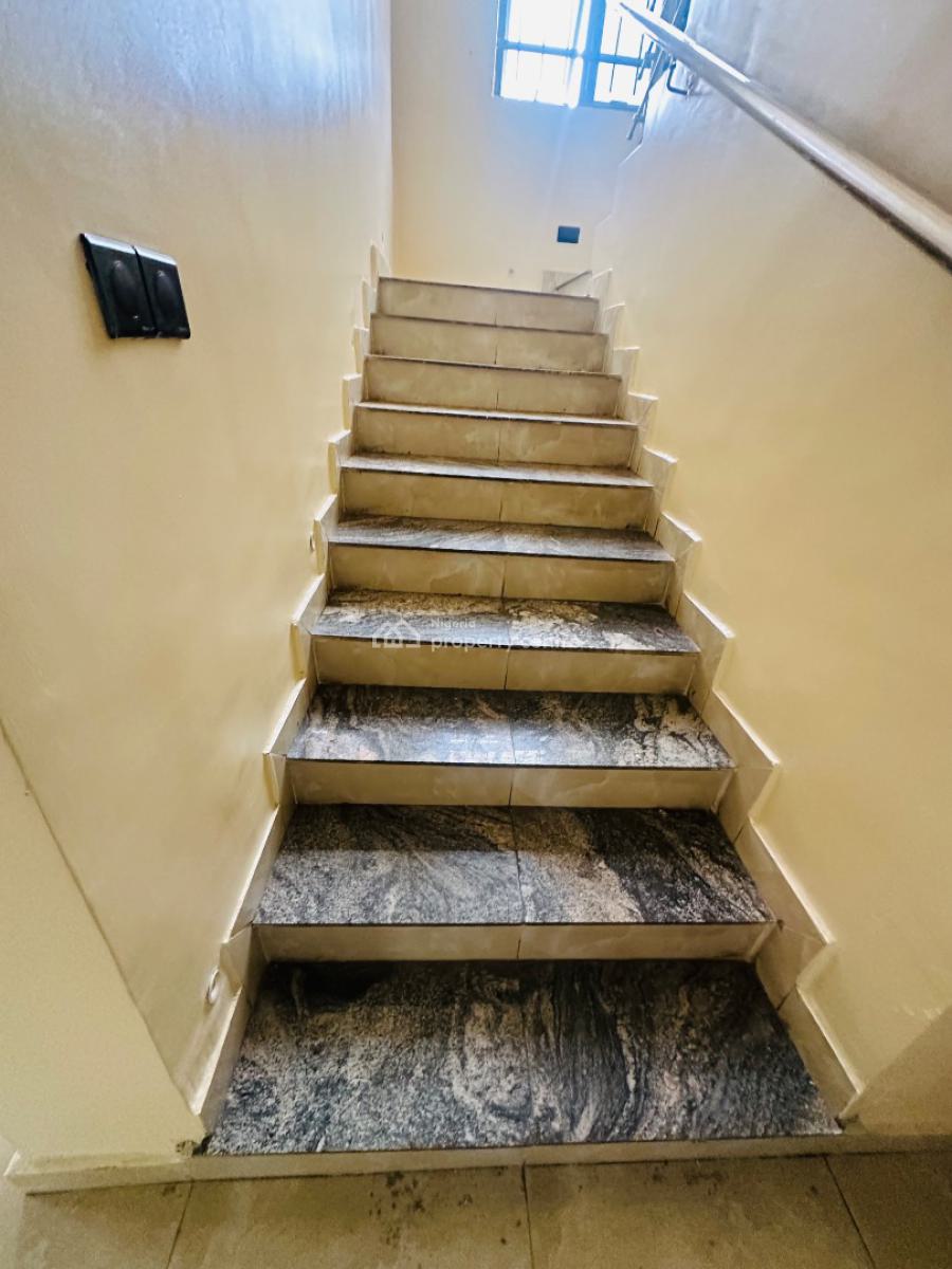 4 Bedroom Detached Duplex with Bq, Guzape District, Abuja, Detached Duplex for Rent