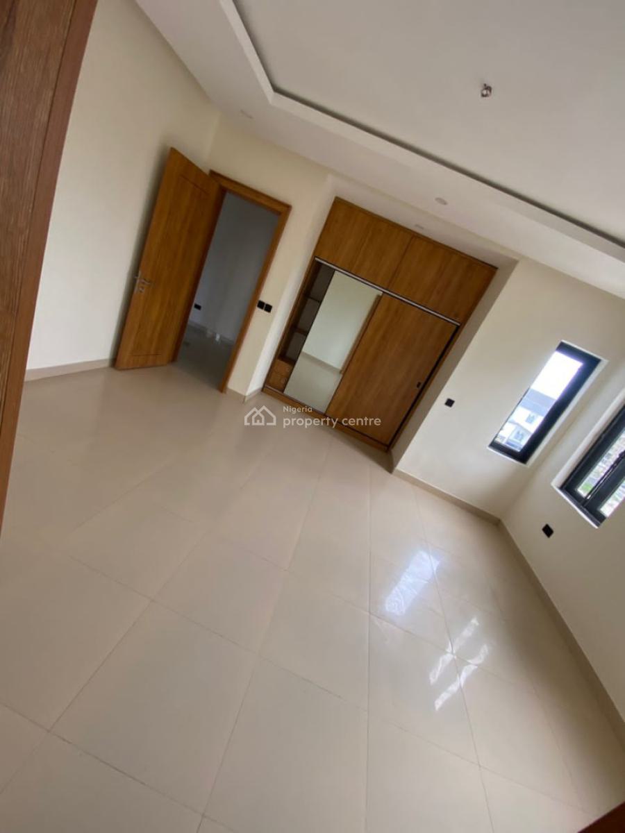 Lovely 2 Bedroom Apartment, Lekki Phase 1, Lekki, Lagos, Flat / Apartment for Rent