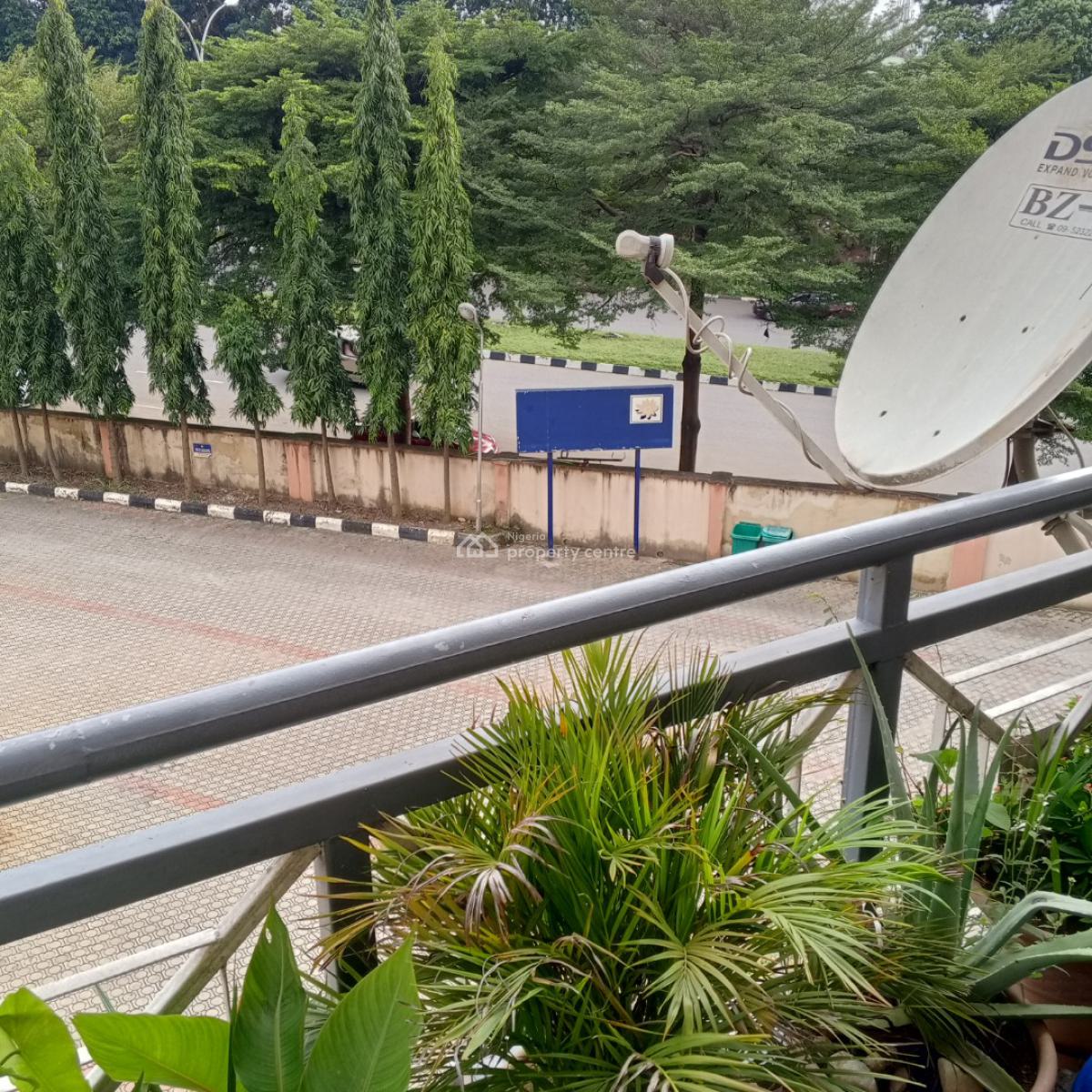 3 Bedroom Flat, 11,balanga Crescent, Area 11, Garki, Abuja, Flat / Apartment for Rent