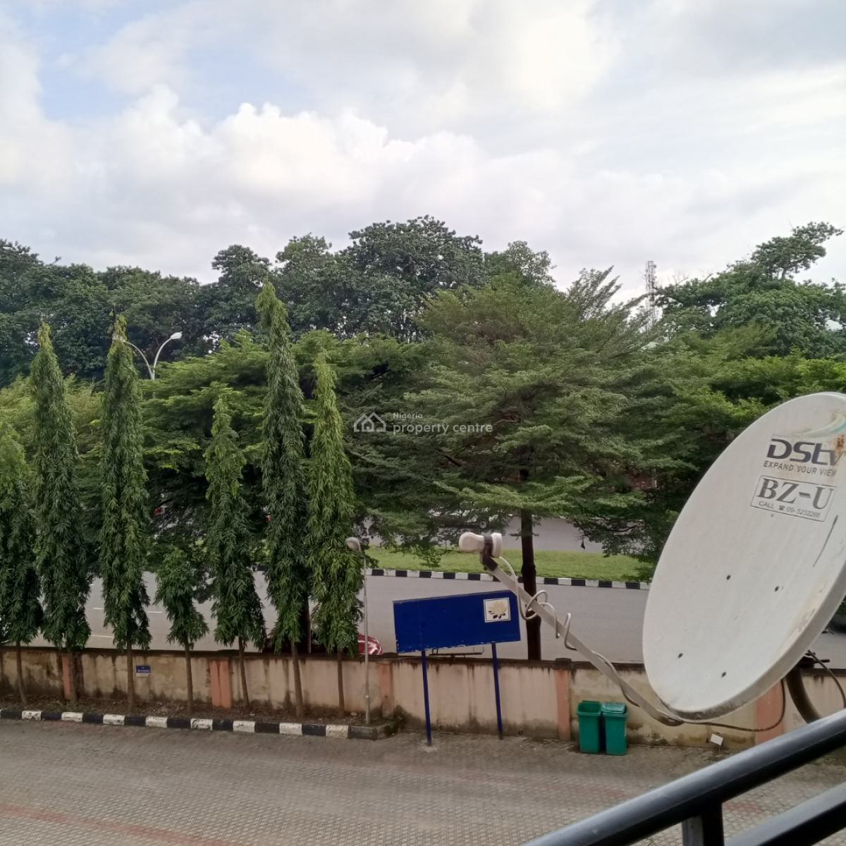 3 Bedroom Flat, 11,balanga Crescent, Area 11, Garki, Abuja, Flat / Apartment for Rent