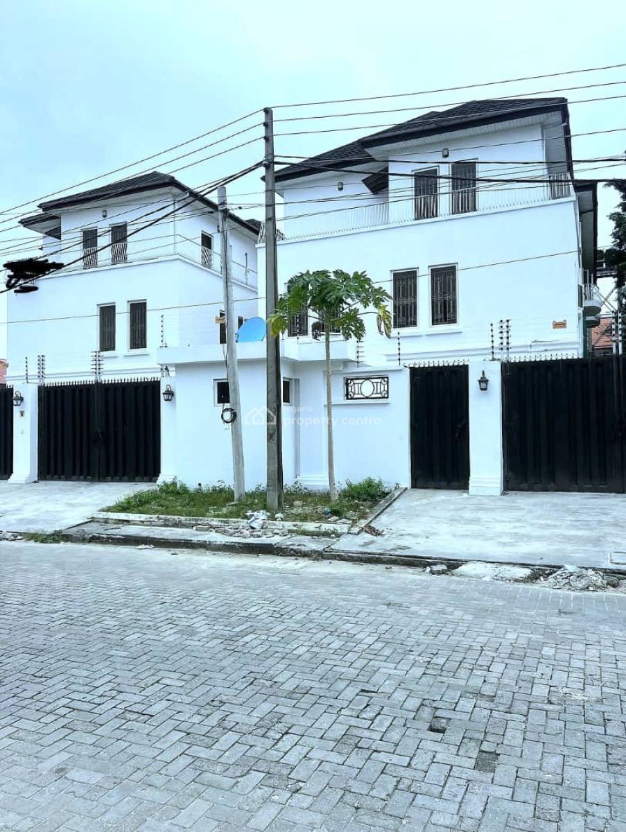 Beautiful 2 Bedroom Apartment, Lekki Phase 1, Lekki, Lagos, Flat / Apartment for Rent