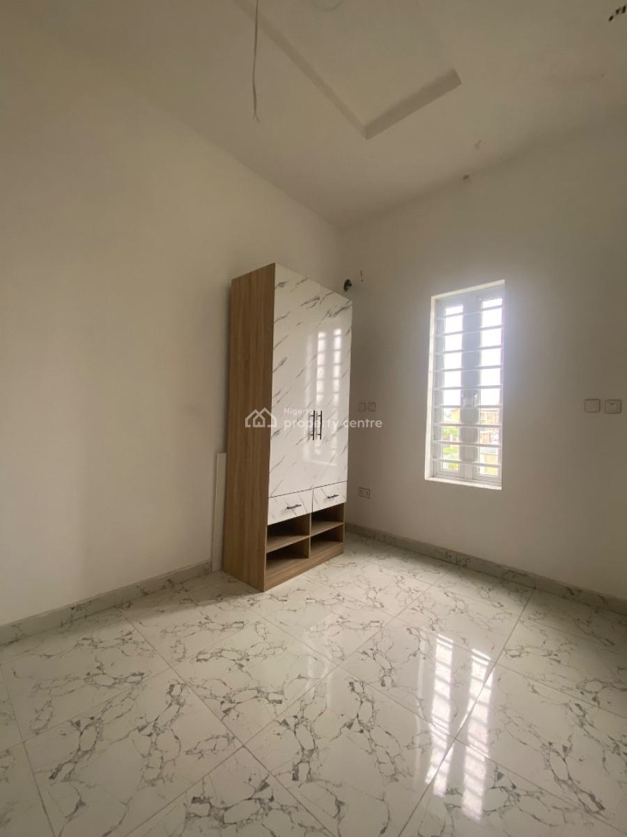 Luxury 4bed in a Mini Secured Est Wt 24hrs Light Wt Gud Road, Opposite,lekki County Homes,lekki Lagos, Lekki, Lagos, Terraced Duplex for Sale