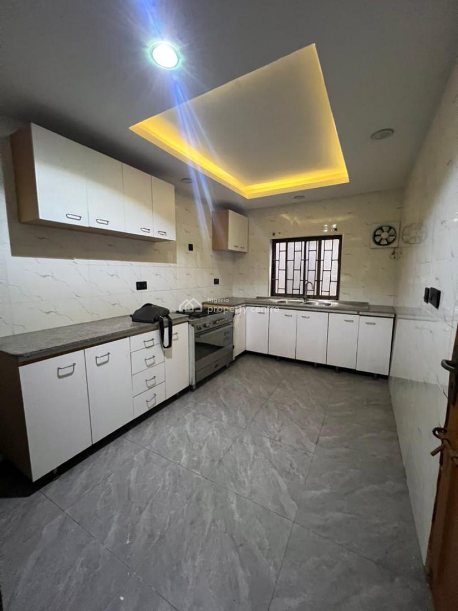Improved 4-bedroom Semi Detached House, Mobolaji Johnson Estate, Lekki Phase 1, Lekki, Lagos, Semi-detached Duplex for Sale
