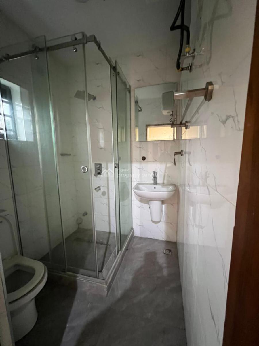 Improved 4-bedroom Semi Detached House, Mobolaji Johnson Estate, Lekki Phase 1, Lekki, Lagos, Semi-detached Duplex for Sale