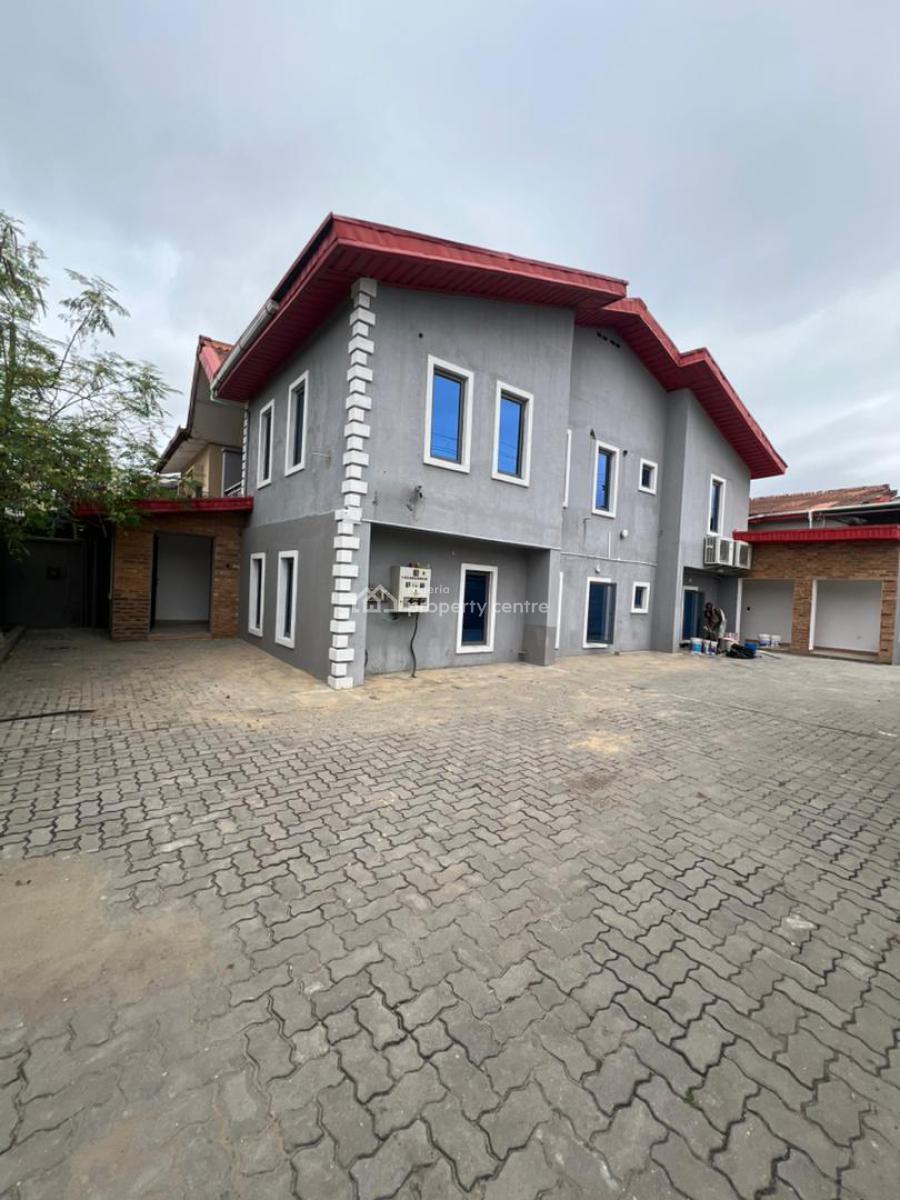 Improved 4-bedroom Semi Detached House, Mobolaji Johnson Estate, Lekki Phase 1, Lekki, Lagos, Semi-detached Duplex for Sale