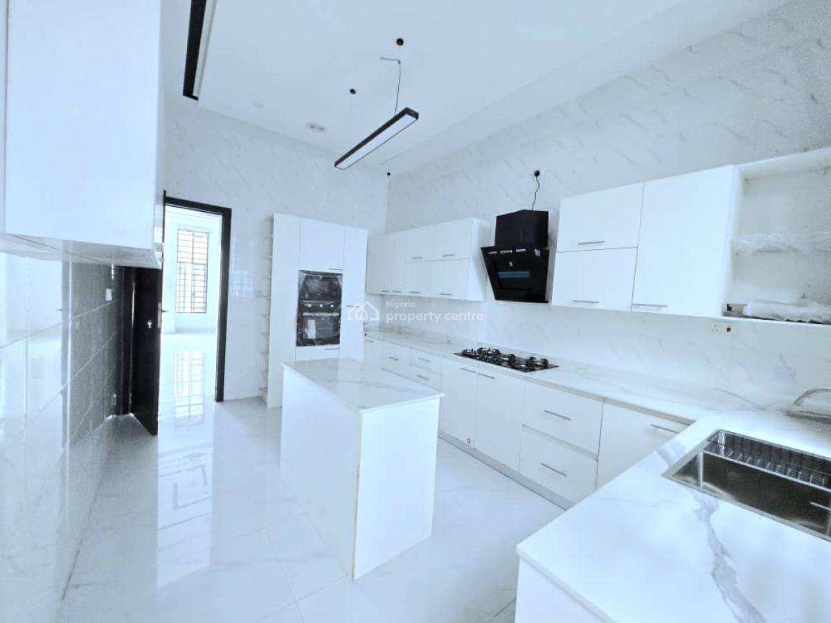 Contemporary Spacious 4 Bedroom Semi-detached Duplex with Bq, Chevron, Lekki, Lagos, Semi-detached Duplex for Sale